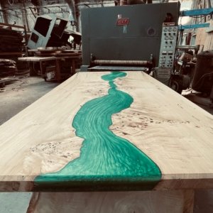 Plateau de table en Loupe de Peuplier